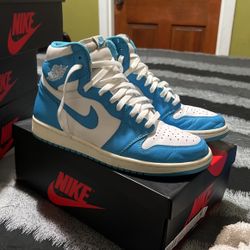 Jordan 1 UNC