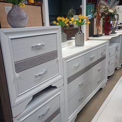 Dressers / Cajoneras