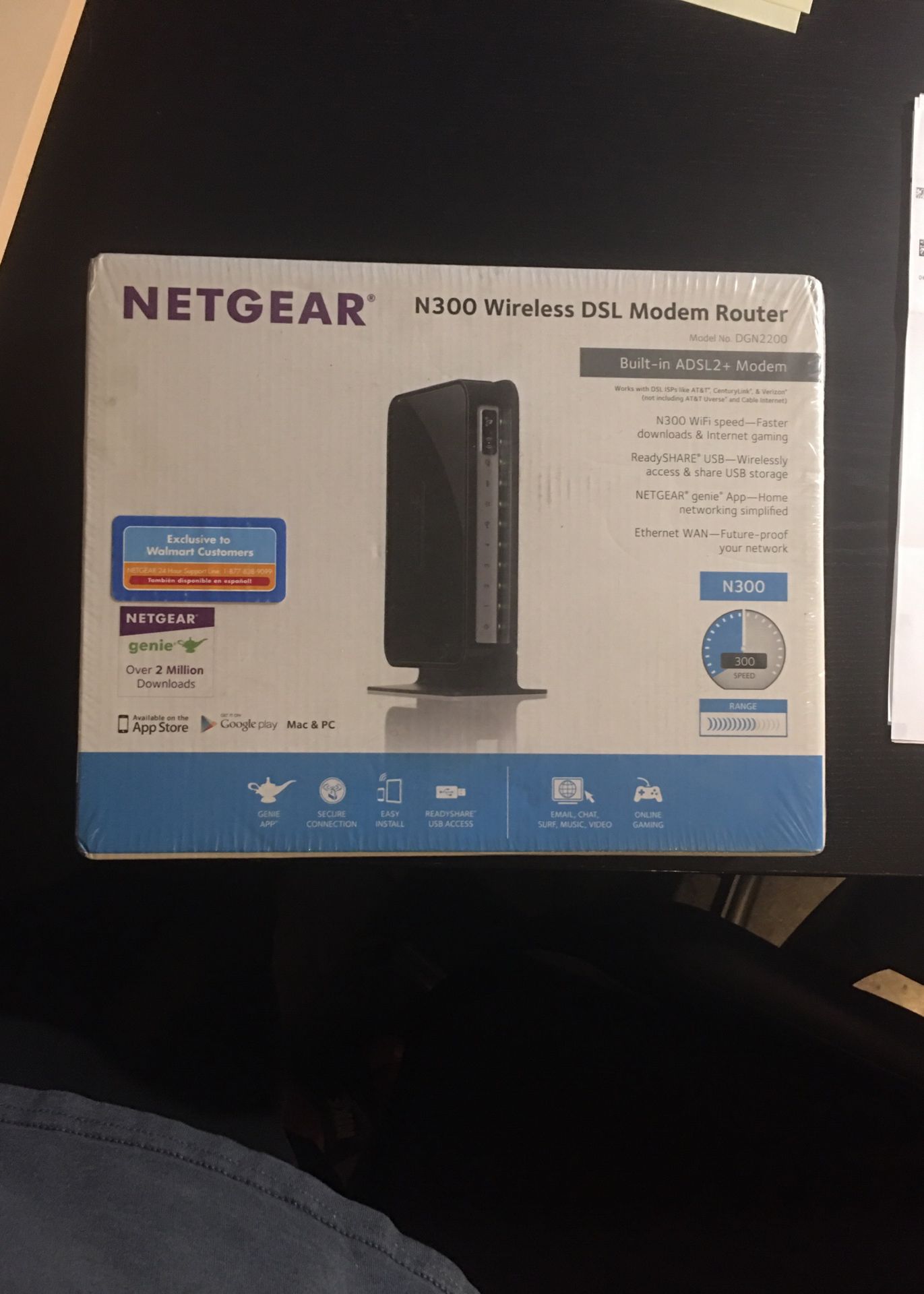NetGear N300 Wireless DSL Modem Router