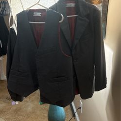 Suit