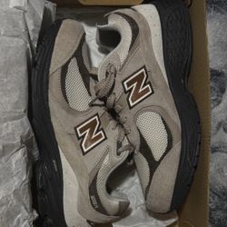 New Balance 200r