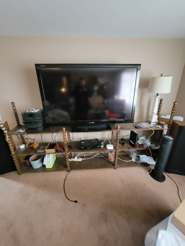 2 For 1..50in And 42in PANASONIC