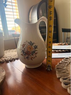 Pitcher/Vase
