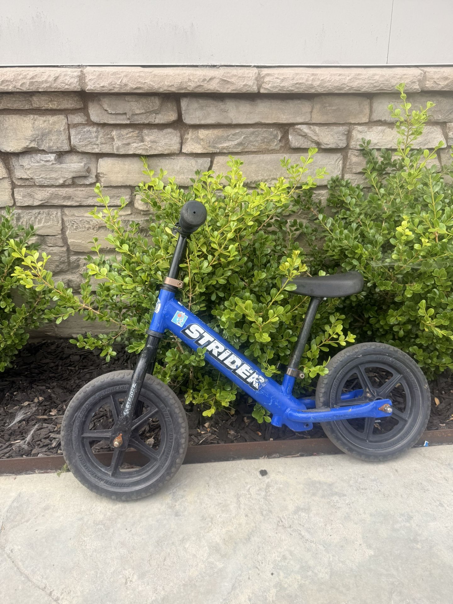 Strider Balance Bike 