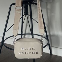 Marc Jacobs crossbody