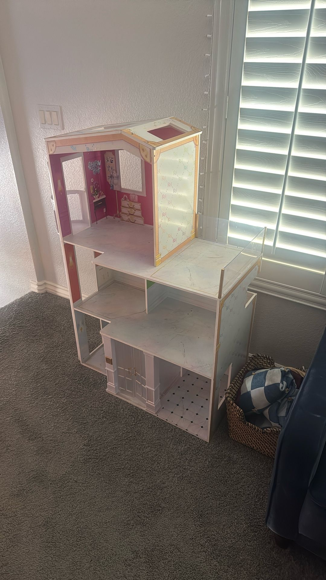Rainbow High Doll House 