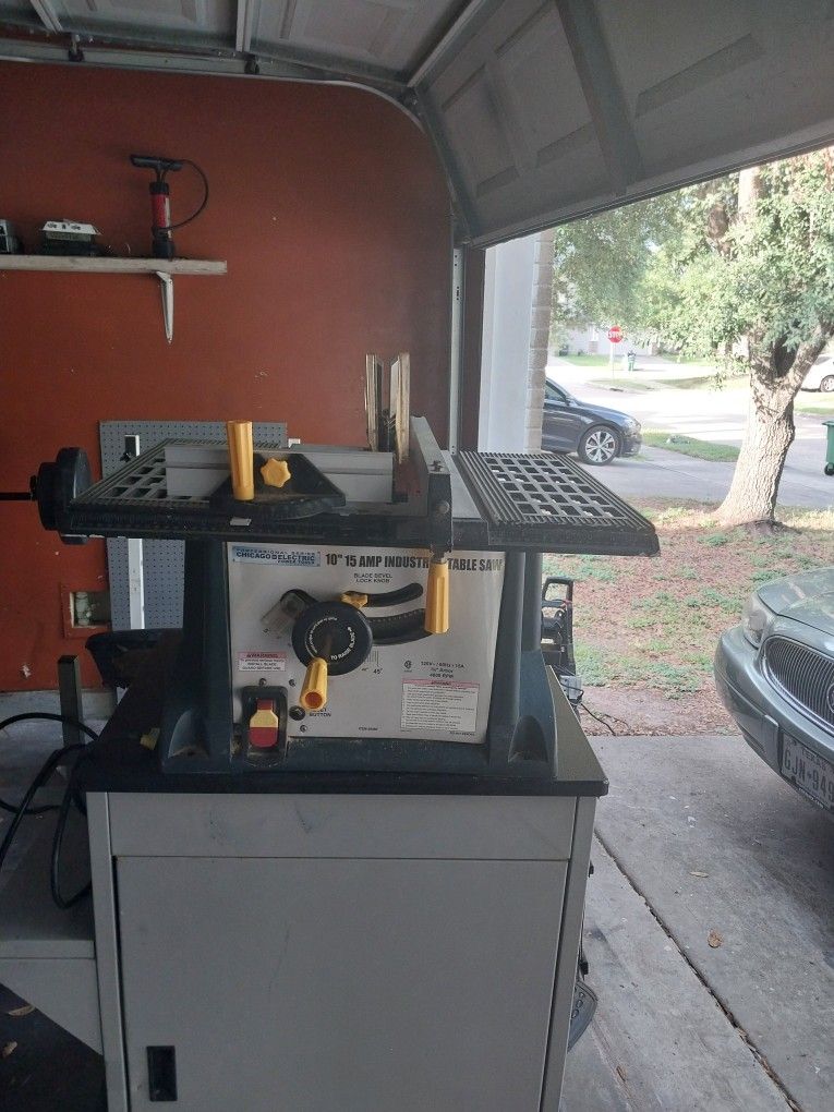 Table Saw