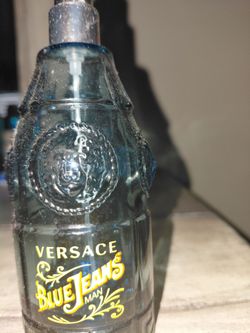 blue jeans Versace colonge