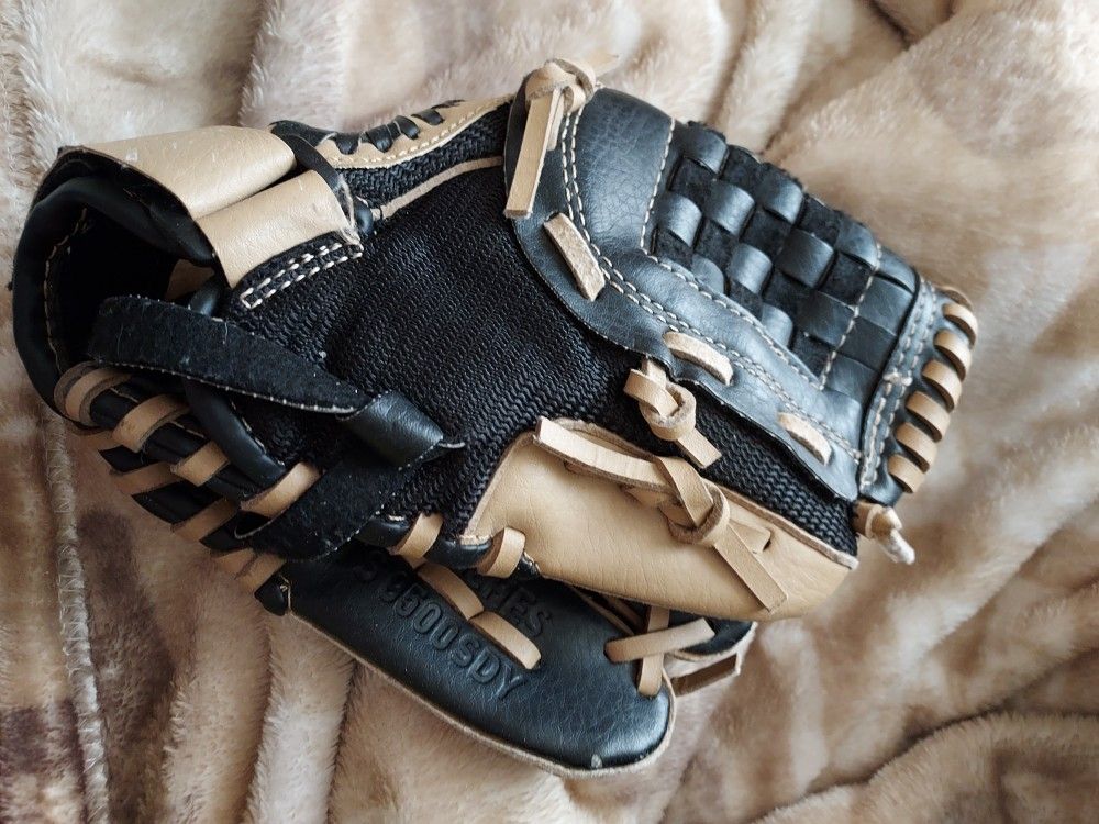 Adidas Kids Baseball Glove Make Offer