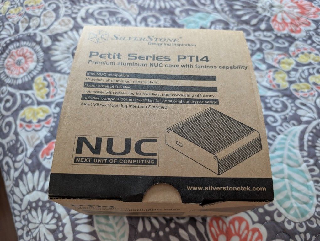 Fanless NUC Case