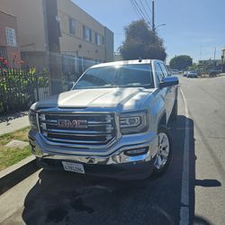 2018 GMC Sierra