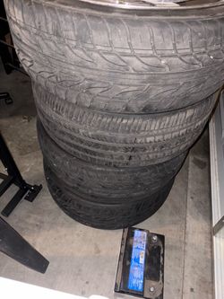 24 inch rims gonna need 2 tires  asking 500$
