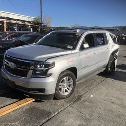 2016 Suburban 1500 LT Parts AA1633
