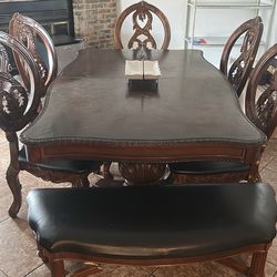 Dinning table