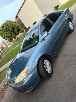 2004 Toyota Camry