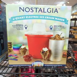 NOSTALGIA 4 Qt. Electric Ice Cream Maker