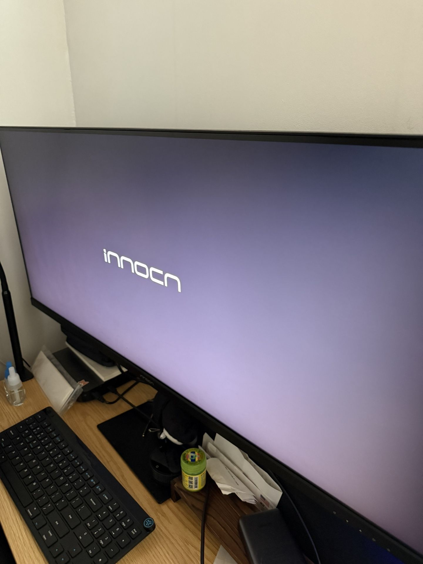 40 in Ultra wide Innocn Monitor