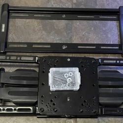 Sanus Vuepoint Universal Full-Motion TV Wall Mount for 50-82" TVs