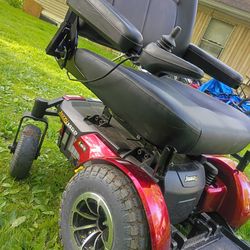 Jazzy 1450 wheel chair