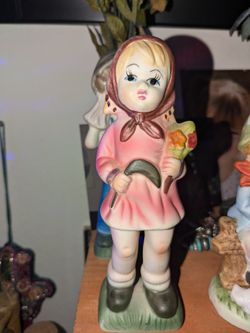 Hummel figurine 