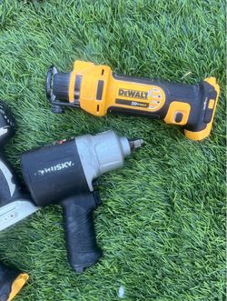 DeWalt 20V Max Oscillating Tool & Husky Air Impact Wrench