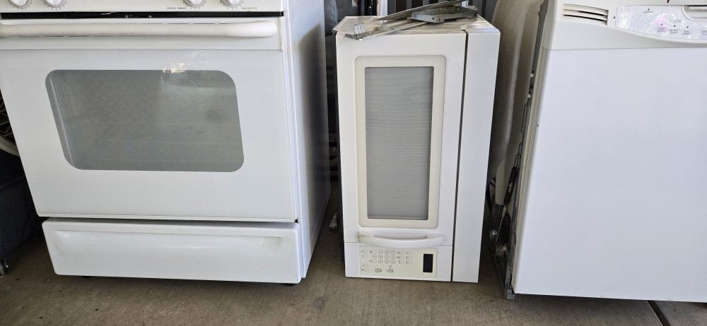 Whirlpool Micro Hood With Bracket
