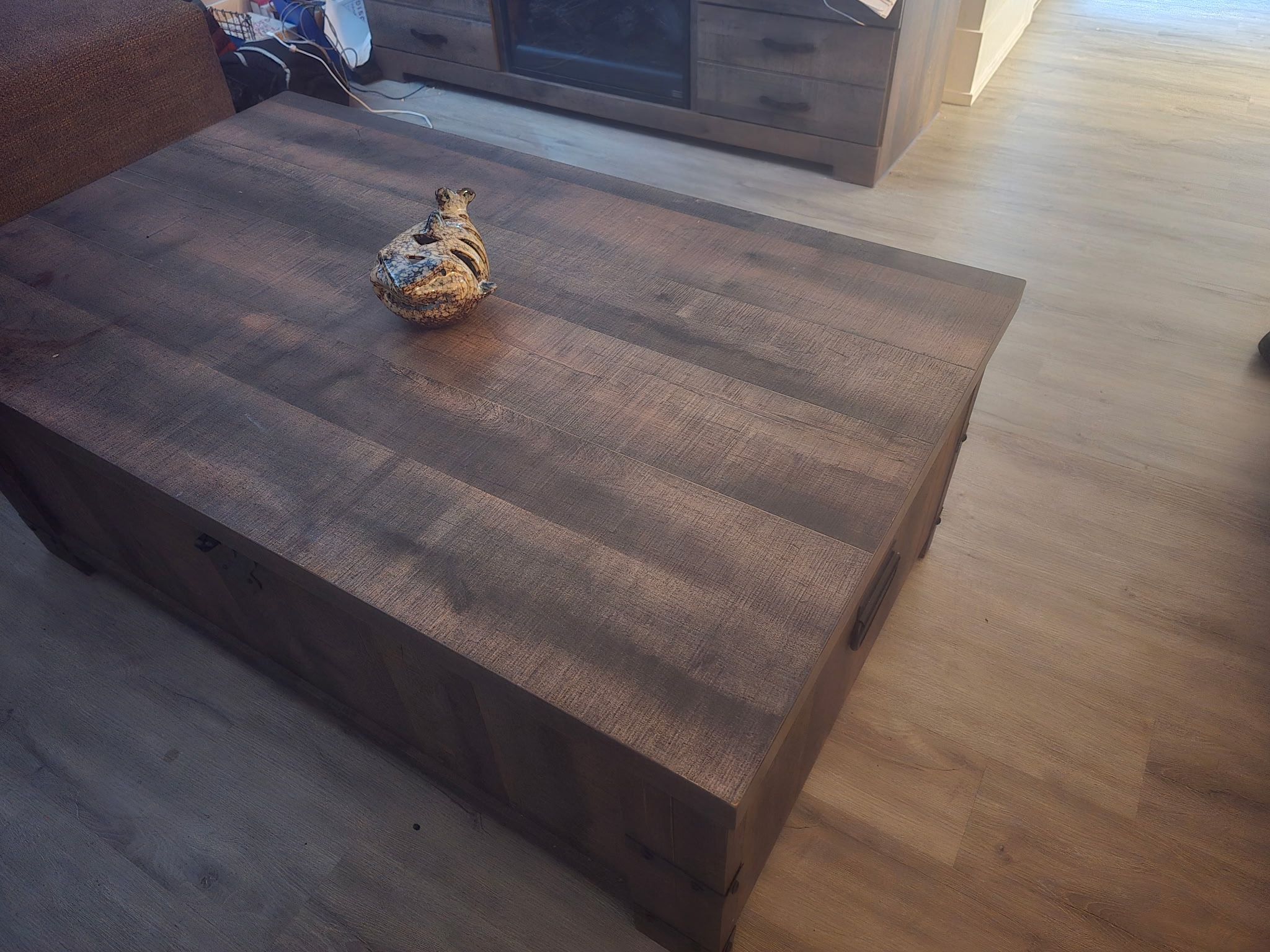 Coffee Table w/ storage