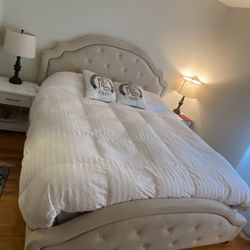 Full King Size Bedroom Set , Mattress Dresser Nightstand And Mirror Included 