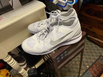 Nike size 6 h