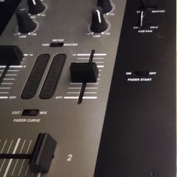 Interesse Langt væk pude Stanton M203 2 Channel DJ Mixer for Sale in Las Vegas, NV - OfferUp