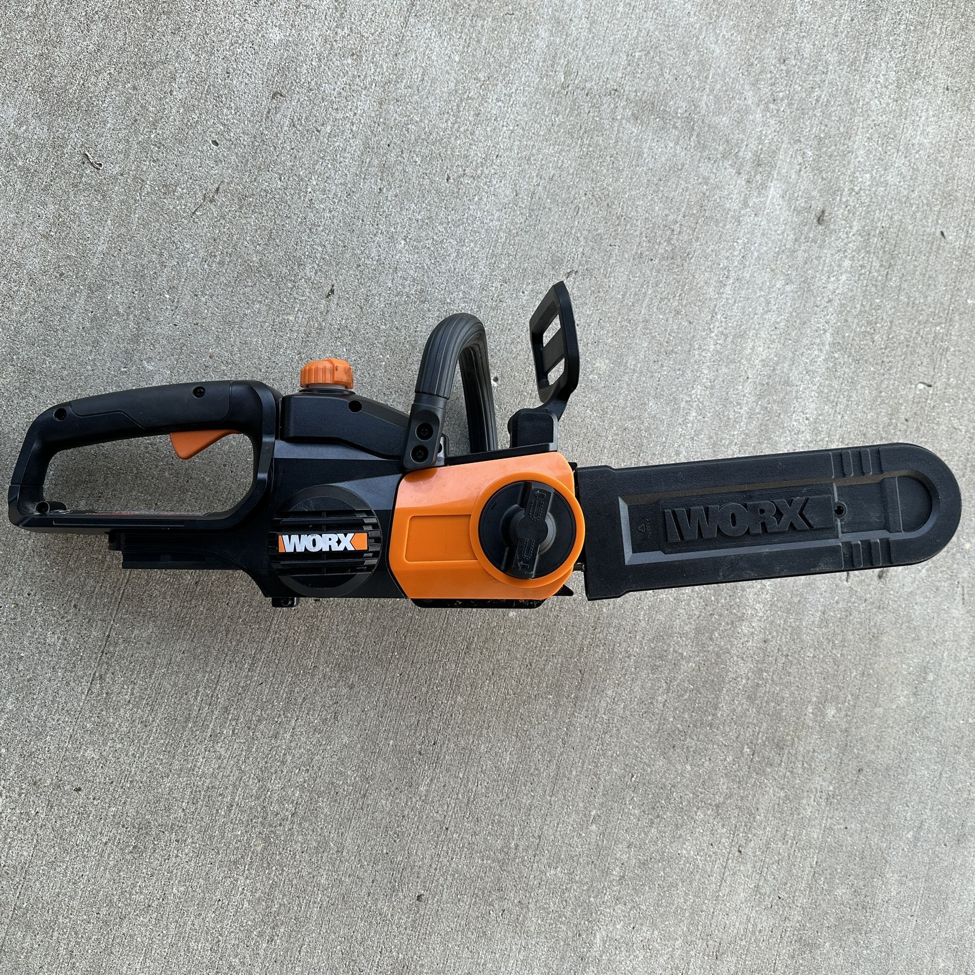 Worx 20V 10" Cordless Chainsaw Power Share w Auto Tension WG322.9  