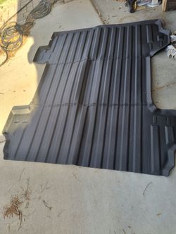 Silverado bed mat 2019-2026