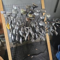 LOTS  OF  GOLF  CLUBS (20 DRIVERS 60 IRONS) 80 CLUBS  RIGHT  HANDED 