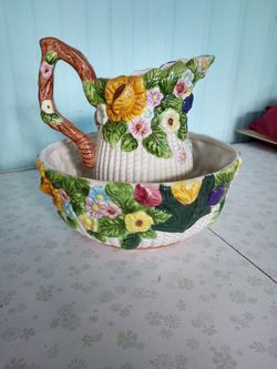 Beautiful Water Pitcher And Bowl