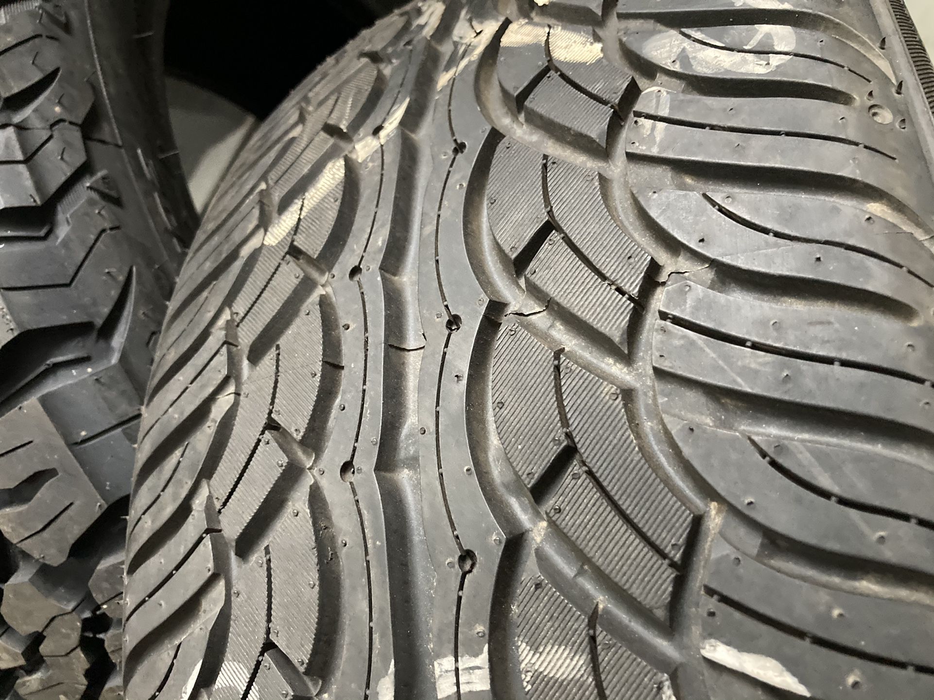 One Yokohama 255 35 22 Tire for Sale in Kent, WA - OfferUp