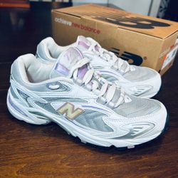New Balance 725 Shoes Women’s -Size 7 light Violet on White (# W725SL)