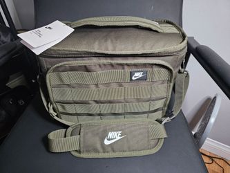 Nike Insulated Lunch Bag