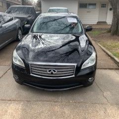 2011 Infiniti M37