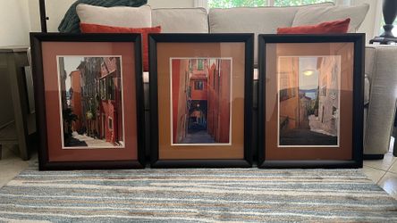 Framed living room Pictures