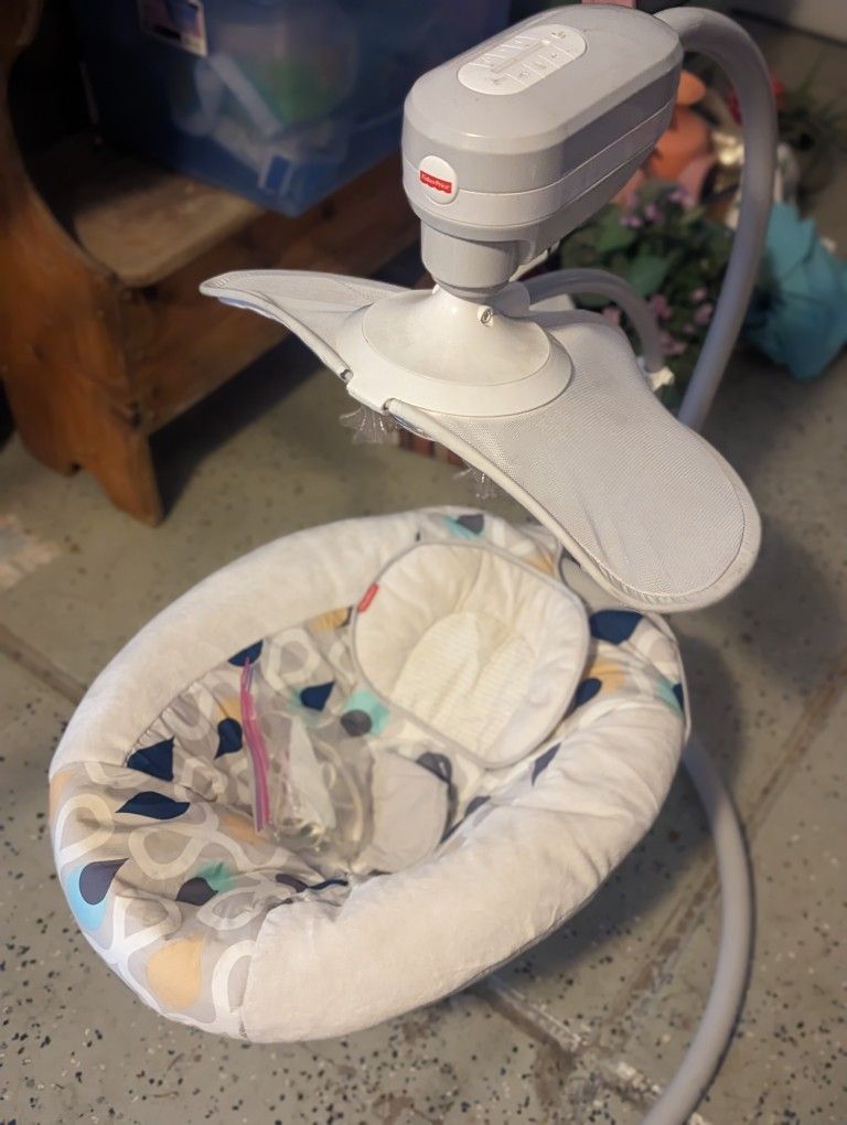 Fisher Price Smart Swing