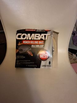 Combat Large Roach Killing Bait Stations (4 Unused Stations)