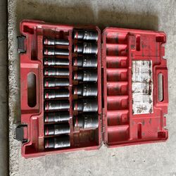 Milwaukee /impact socket