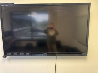 70 In Sharp TV With Roku