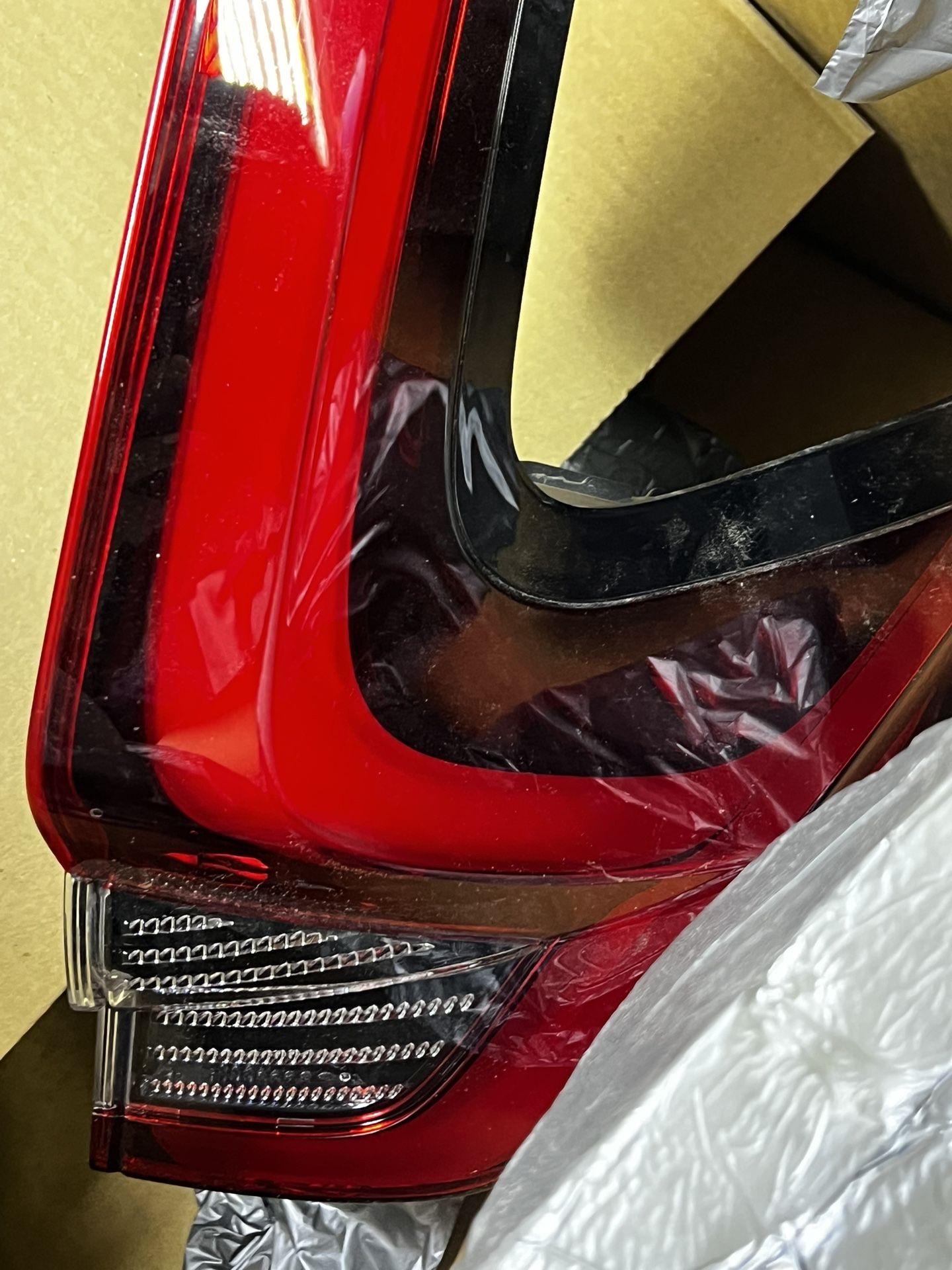 2024 crv oem tail light