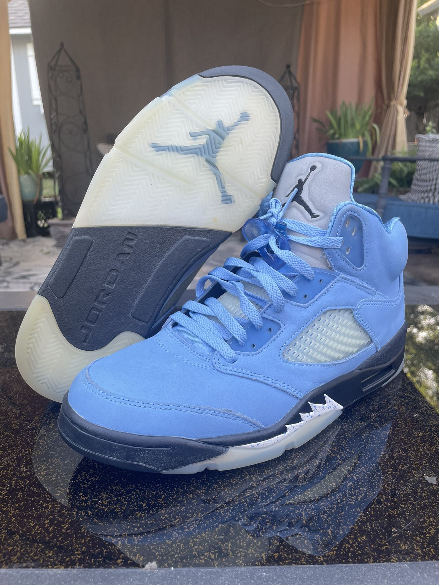 Jordan 5 Retro UNC University Blue