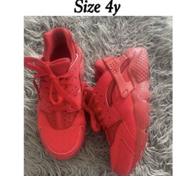 Nike Huarache Size 4Y