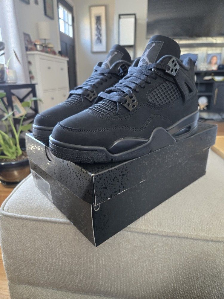 Jordan 4 Black Cat Size 7