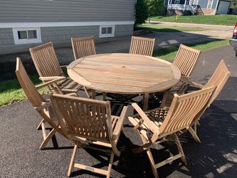 Outdoor Patio Round table + 8 folding chairs - Teak Dining set Windsor Design Patio Set Folding arm chairs 60” diameter x 30 H Chairs: 21Wx24Dx38H S
