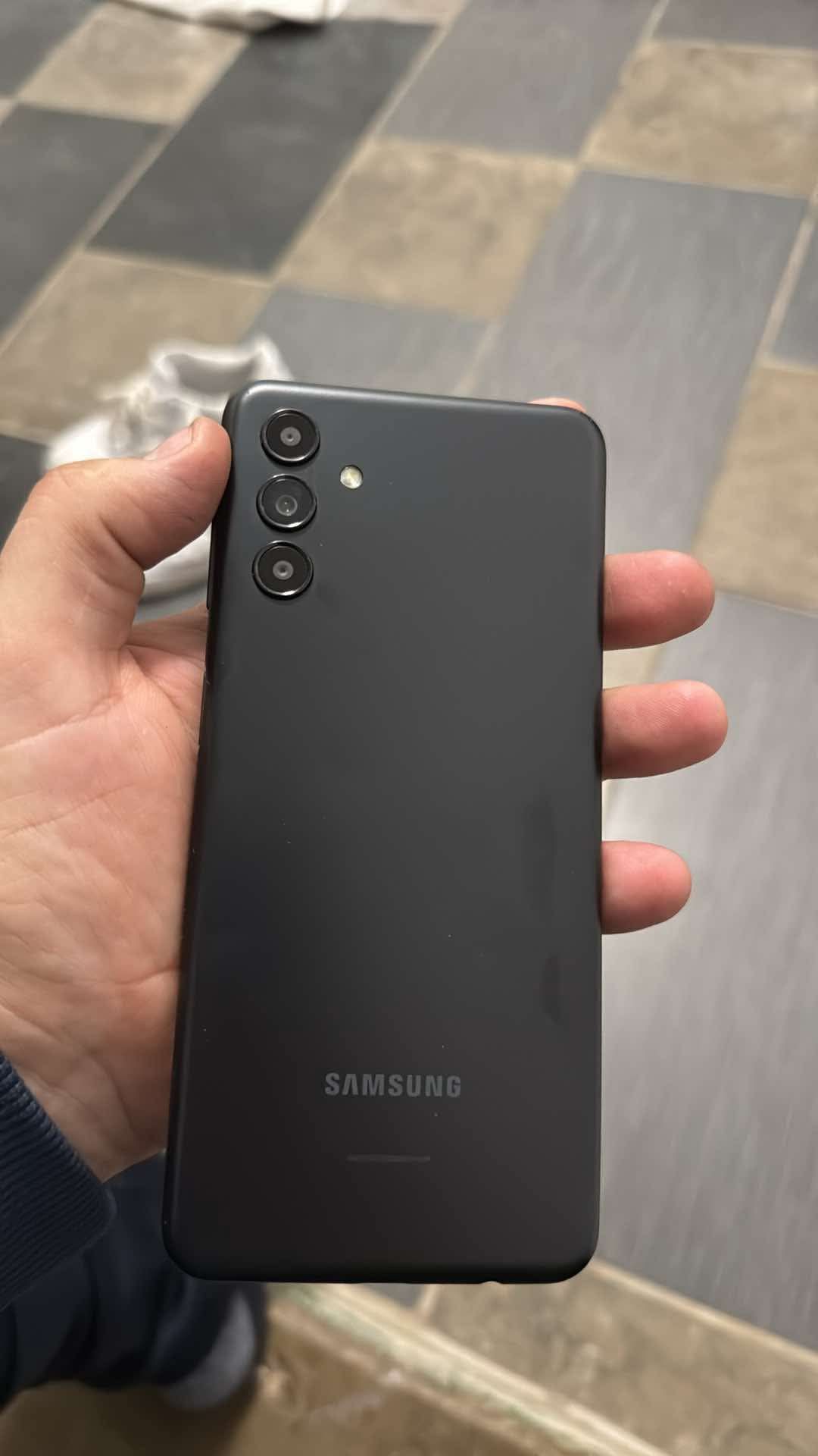 Samsung S21