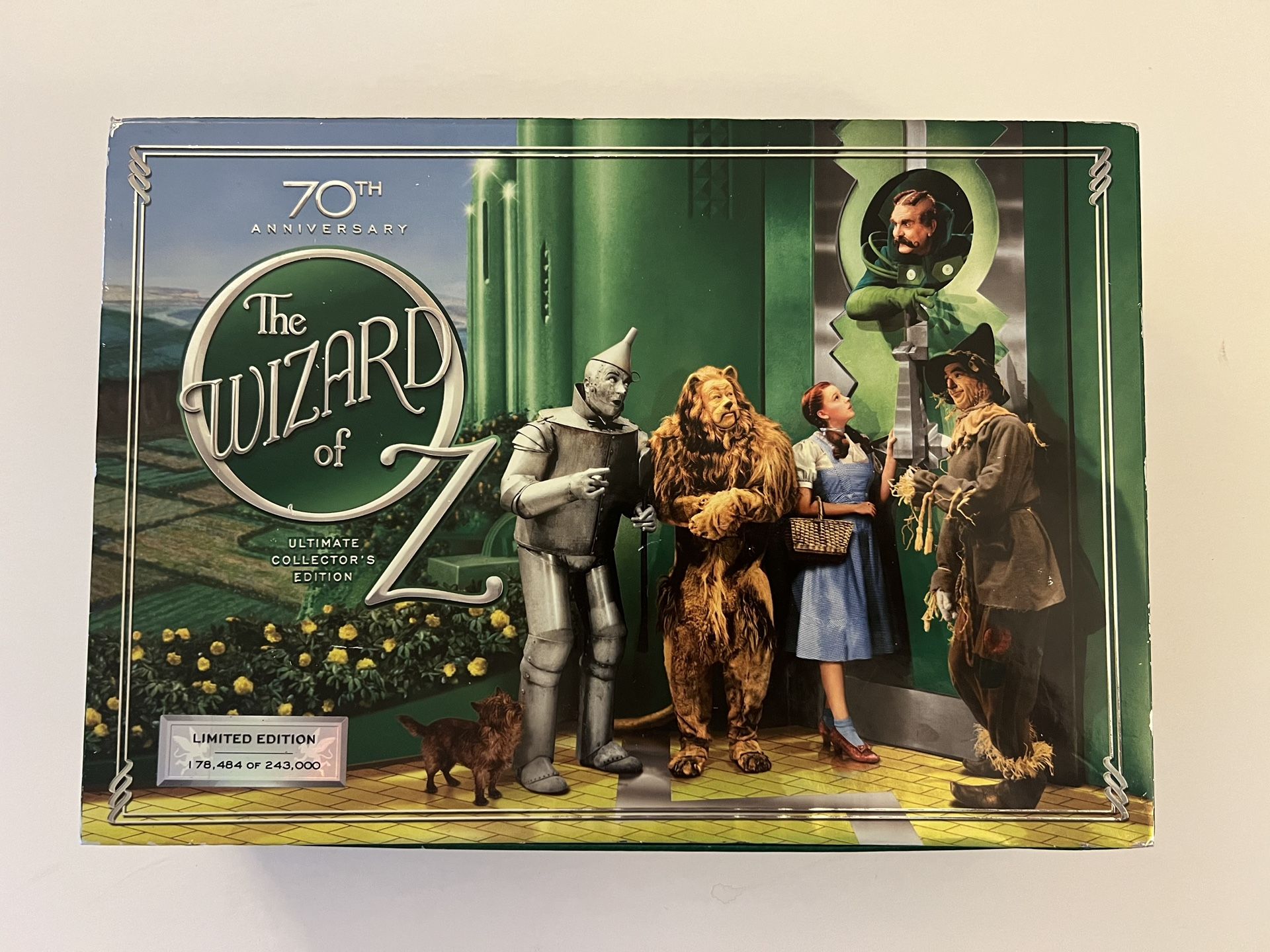 70th Anniversary Ultimate Collector’s Edition Wizard of Oz DVD & Gift Set